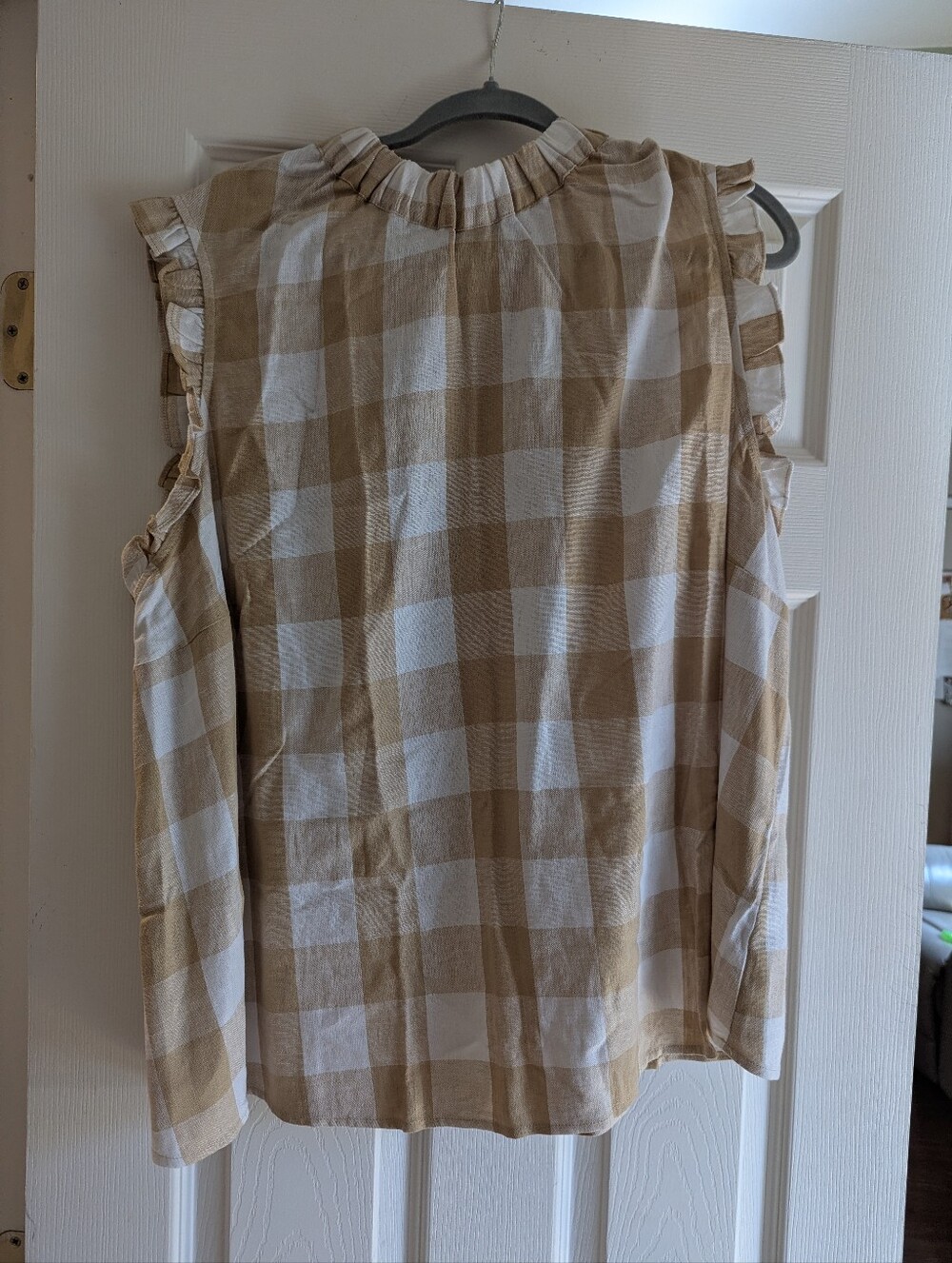 Who What Wear Beige and White Gingham Ruffle Neck Blouse